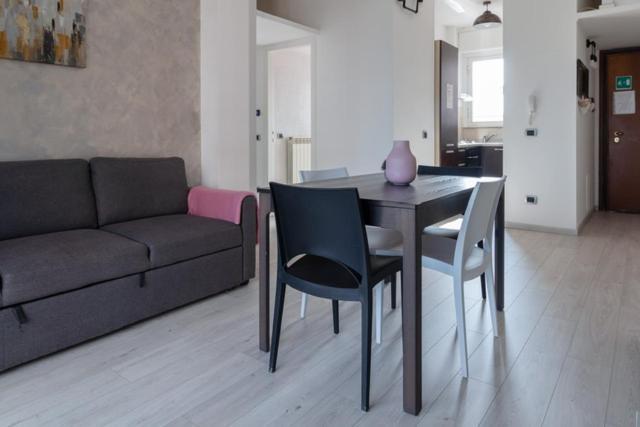 Casa Martina Lejlighed Castelletto sopra Ticino Eksteriør billede